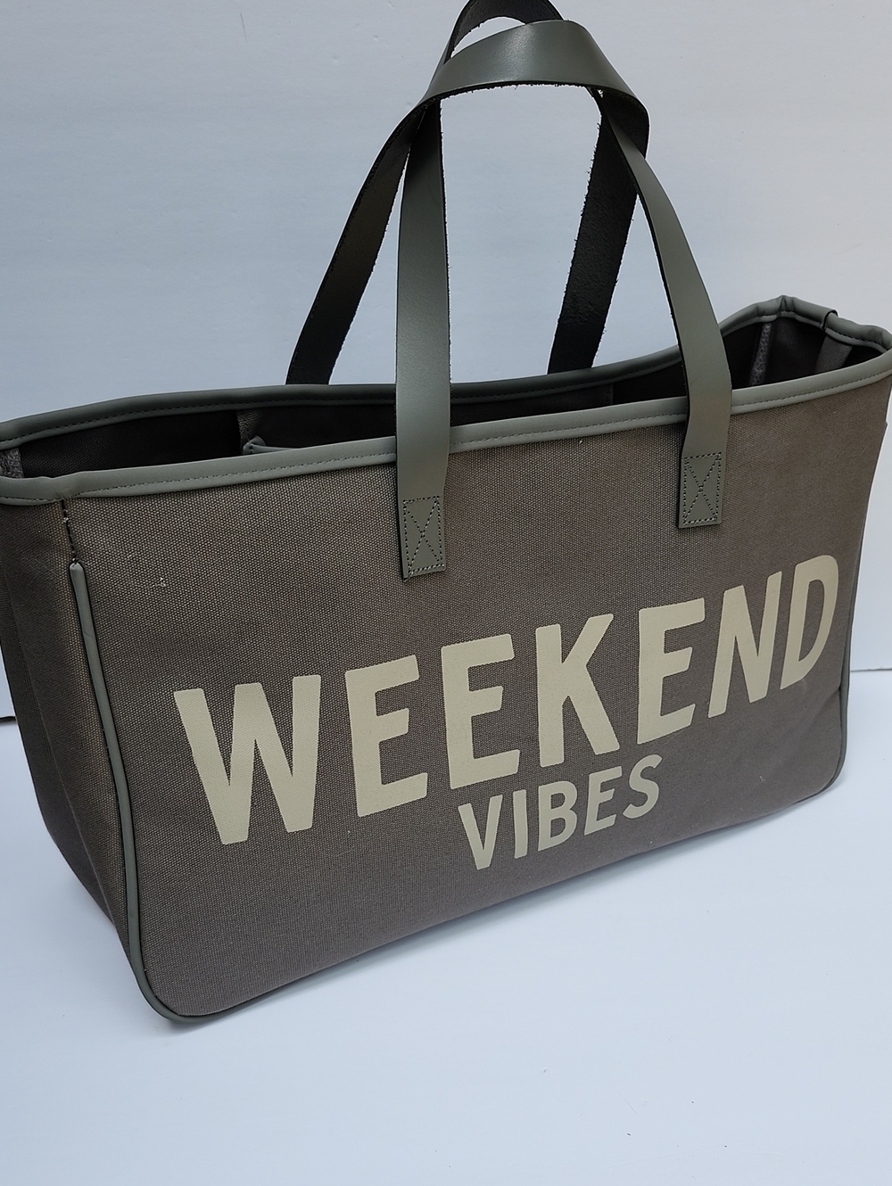SANTA BARBARA DESIGN STUDIO LARGE CANVAS/LEATHER TOTE - Picture 13 of 14